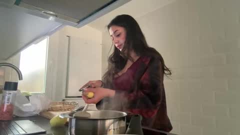  elena barra online show from 02-16-26, 03:41