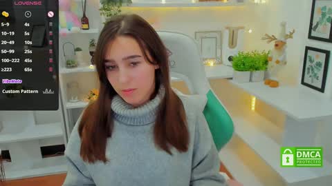 Lizzy  online show from 01-07-25, 12:24