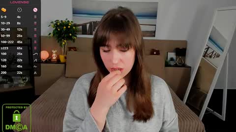 Lizzy  online show from 03-09-25, 03:11