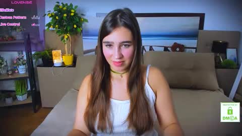 Lizzy  online show from 10-24-25, 09:55