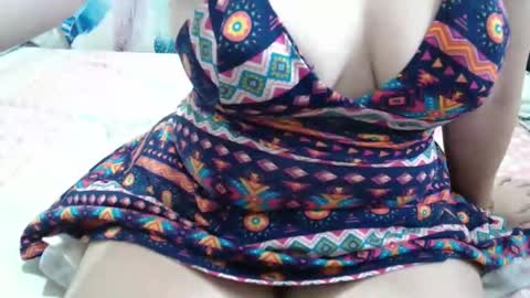 Snapshot of _ellie_destiny_xxx chatting on 10-31-25, 12:00 _ellie_destiny_xxx online show from 10-31-25, 12:00