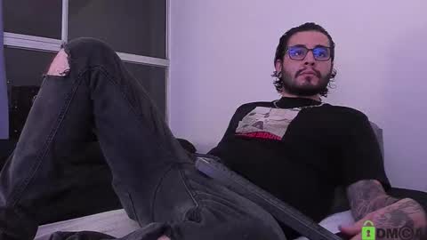  -         online show from 10-30-25, 03:52