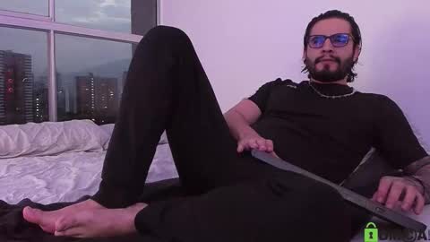  -         online show from 11-24-25, 10:53