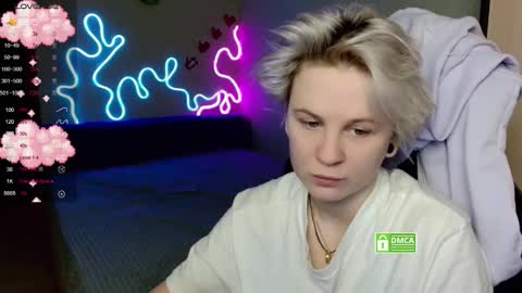 chloue and Gretta online show from 11-10-25, 07:02