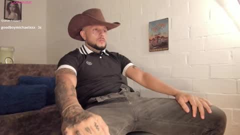 Emilio online show from 09-13-25, 04:23