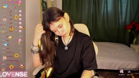 _emily__strike_ online show from 04-09-26, 01:27