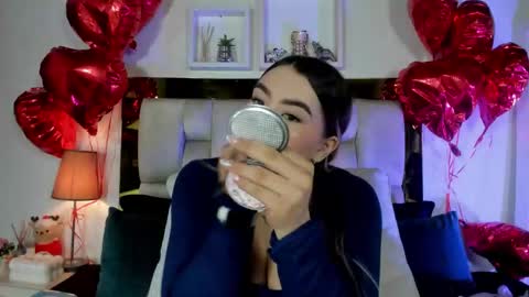 Isabella online show from 02-17-26, 12:01