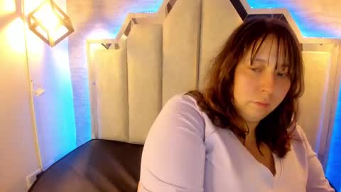 Snapshot of _emily_rosee_ chatting on 10-09-25, 11:08 Emily online show from 10-09-25, 11:08