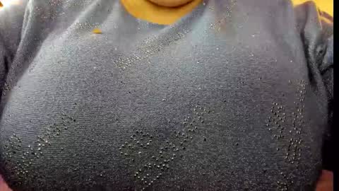 Snapshot of _emily_rosee_ chatting on 11-01-25, 12:18 Emily online show from 11-01-25, 12:18