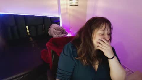 Snapshot of _emily_rosee_ chatting on 11-27-25, 11:23 Emily online show from 11-27-25, 11:23