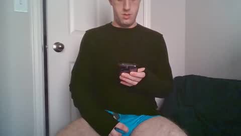 Snapshot of _evianxxx chatting on 12-18-25, 10:05 _evianxxx online show from 12-18-25, 10:05