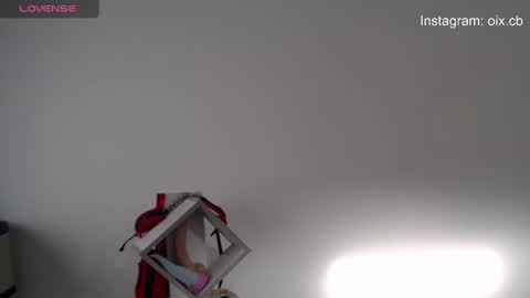 Snapshot of _exa_ chatting on 12-19-24, 08:44 Exa help me position myself with your thumb up thanks online show from 12-19-24, 08:44