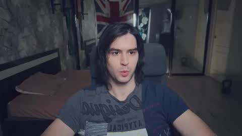 Snapshot of _fatrabbit chatting on 02-02-26, 10:47 Keanu online show from 02-02-26, 10:47