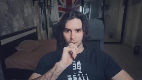 Snapshot of _fatrabbit chatting on 02-07-26, 11:25 Keanu online show from 02-07-26, 11:25