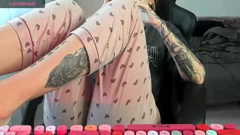 Alis online show from 10-13-25, 08:03