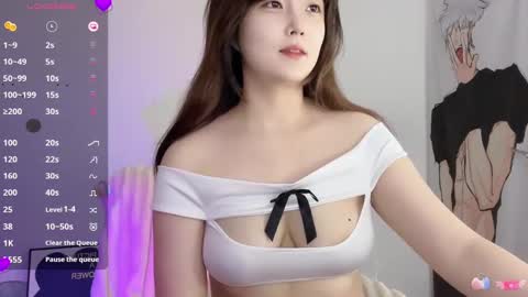 Snapshot of _flipped_ chatting on 09-22-25, 10:01 Flipped online show from 09-22-25, 10:01