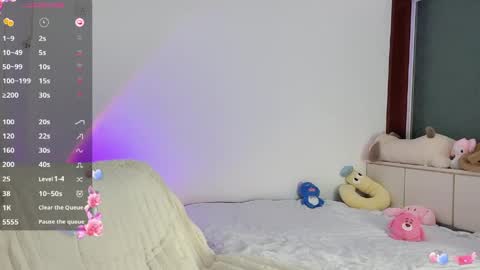 Flipped online show from 05-19-26, 01:56