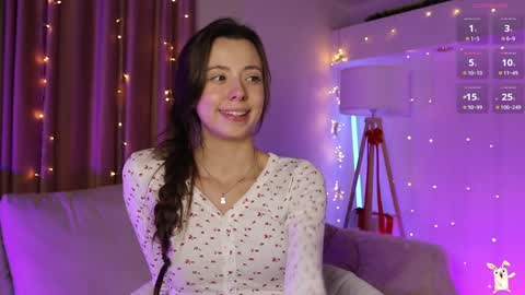 Goldy Grace online show from 01-14-25, 02:53