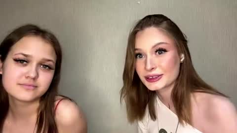 Snapshot of _freedom_couple_ chatting on 06-15-26, 04:31 Kaithie and Jessie online show from 06-15-26, 04:31