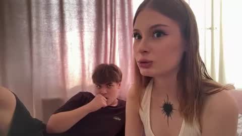Snapshot of _freedom_couple_ chatting on 06-30-26, 02:29 Kaithie and Jessie online show from 06-30-26, 02:29