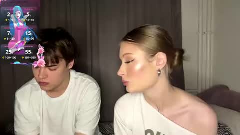 Snapshot of _freedom_couple_ chatting on 07-19-26, 07:50 Kaithie and Jessie online show from 07-19-26, 07:50