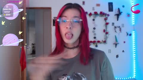 Snapshot of _galya_ chatting on 01-30-25, 12:06 Galya online show from 01-30-25, 12:06