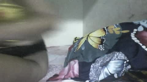 Snapshot of _genevieve22_ chatting on 07-07-26, 11:14 genny online show from 07-07-26, 11:14