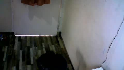 Snapshot of _genevieve22_ chatting on 07-17-26, 01:34 genny online show from 07-17-26, 01:34