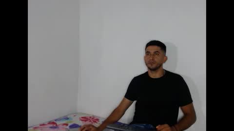 Snapshot of _grasshopper chatting on 02-19-26, 01:29 _grasshopper online show from 02-19-26, 01:29