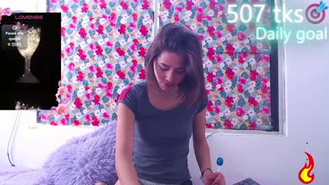 Gwen online show from 01-15-25, 12:58