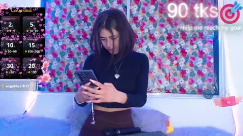 Gwen online show from 02-19-25, 04:44