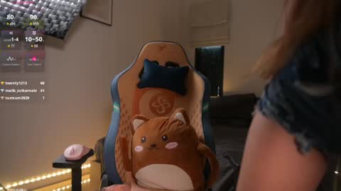 Haru    online show from 02-28-26, 03:40