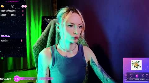 Snapshot of _helencarter chatting on 05-22-26, 08:47 Helen Carter 3 Next stream 2330 MSC online show from 05-22-26, 08:47