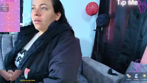 Snapshot of _honey1_ chatting on 09-16-25, 12:50 Honey online show from 09-16-25, 12:50