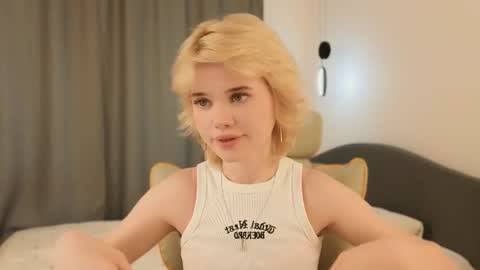 Alisha online show from 06-22-26, 01:19