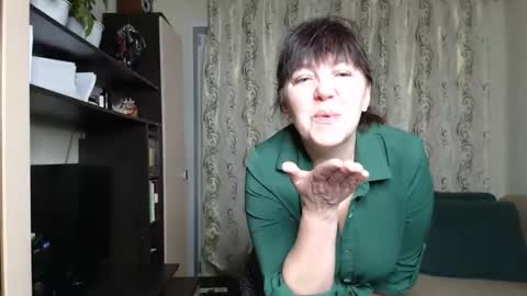 Snapshot of _illusion_ chatting on 11-10-25, 05:06 Illusion online show from 11-10-25, 05:06