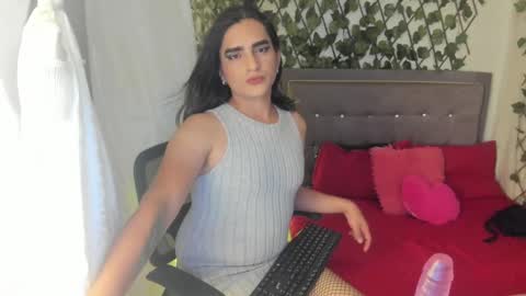 Snapshot of _ivone_golosa chatting on 09-20-25, 12:22 Ivone online show from 09-20-25, 12:22