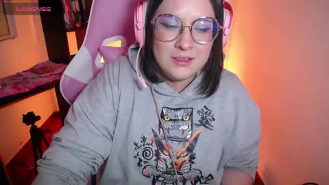 Snapshot of _jaaade_p_ chatting on 12-18-25, 02:50 _jaaade_p_ online show from 12-18-25, 02:50