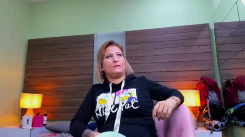JADE  online show from 05-02-26, 11:59