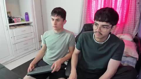 Snapshot of _jamesboy chatting on 02-28-26, 09:16 James online show from 02-28-26, 09:16