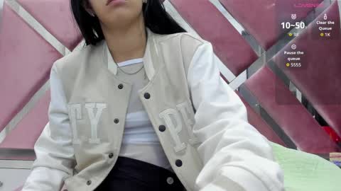 Snapshot of _jasmine_blush chatting on 05-26-26, 11:39 Jasmine online show from 05-26-26, 11:39