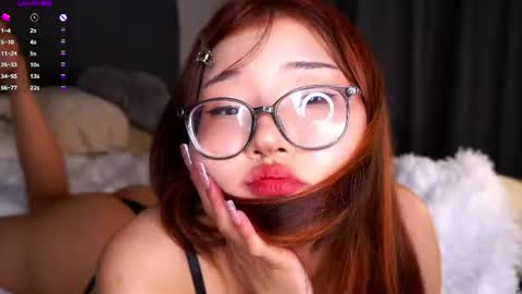 Candy online show from 06-18-26, 09:19