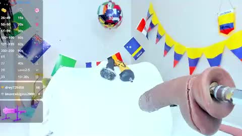 Snapshot of _jasminnee_ chatting on 06-26-26, 04:00 _jasminnee_ online show from 06-26-26, 04:00