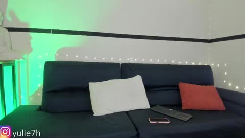  ...  online show from 02-20-25, 07:30