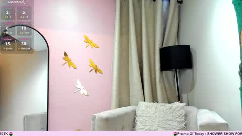 Snapshot of _jireh33_ chatting on 03-12-25, 11:44 online show from 03-12-25, 11:44