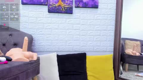 Snapshot of _jireh33_ chatting on 10-21-25, 07:36 online show from 10-21-25, 07:36