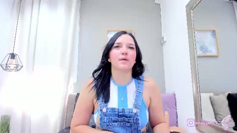 Snapshot of _jireh33_ chatting on 07-02-26, 07:20 online show from 07-02-26, 07:20