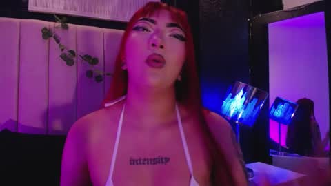 Mia online show from 12-27-24, 01:50