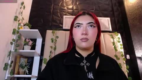 Mia online show from 02-22-25, 10:09