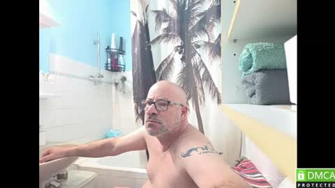 Snapshot of _joker69_ chatting on 05-12-26, 02:08 Joker online show from 05-12-26, 02:08